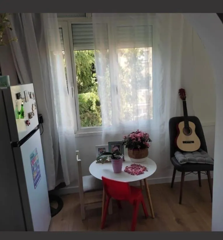 Apartment Loren'S Place Tirana